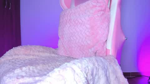 Snapshot of katalinaferreirax chatting on May 6, 2026, 3:46 am katalinaferreirax online show from May 6, 2026, 3:46 am