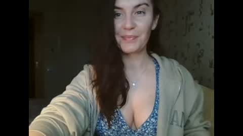 KatalinaQE online show from November 15, 2025, 6:00 am