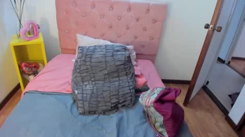 katalyna online show from January 7, 2025, 4:05 pm