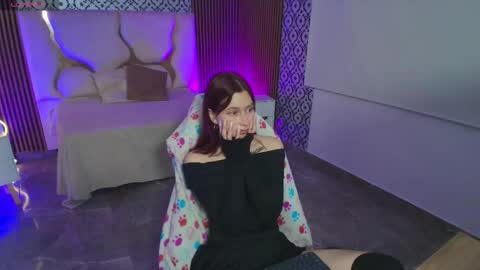 katana_tay online show from January 19, 2026, 4:27 am