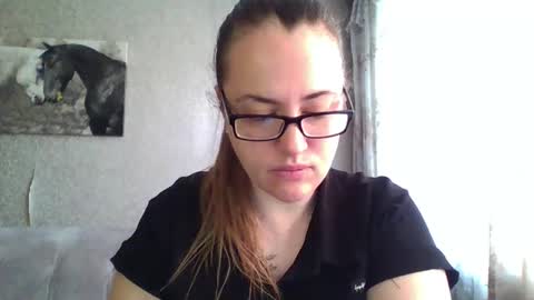 Snapshot of katarios_x chatting on October 8, 2025, 3:59 am katarios online show from October 8, 2025, 3:59 am