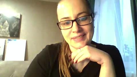 Snapshot of katarios_x chatting on October 25, 2025, 1:40 pm katarios online show from October 25, 2025, 1:40 pm