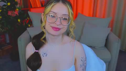 Katerina online show from March 19, 2026, 2:04 am