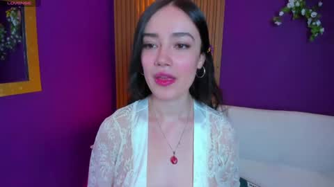 Snapshot of kate_amaretto chatting on December 12, 2024, 7:37 pm Kate online show from December 12, 2024, 7:37 pm