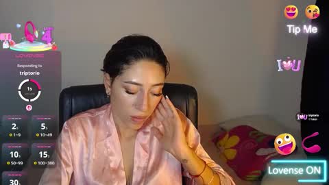 Snapshot of kate_arden chatting on September 20, 2025, 4:57 am Carla Palmer online show from September 20, 2025, 4:57 am