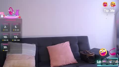 Snapshot of kate_arden chatting on October 12, 2025, 6:40 pm Carla Palmer online show from October 12, 2025, 6:40 pm