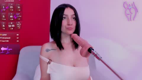 Kate  online show from December 7, 2024, 2:46 pm