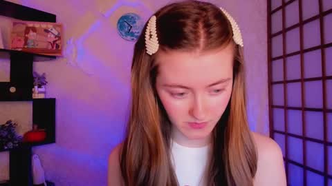 Snapshot of kate_cuddle chatting on December 12, 2024, 5:31 am Kate online show from December 12, 2024, 5:31 am