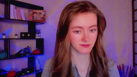 Snapshot of kate_cuddle chatting on December 16, 2024, 5:17 am Kate online show from December 16, 2024, 5:17 am