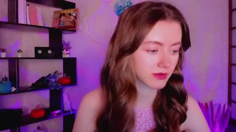 Snapshot of kate_cuddle chatting on December 19, 2024, 2:12 am Kate online show from December 19, 2024, 2:12 am
