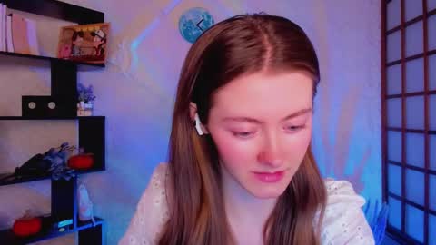 Snapshot of kate_cuddle chatting on December 20, 2024, 2:30 am Kate online show from December 20, 2024, 2:30 am