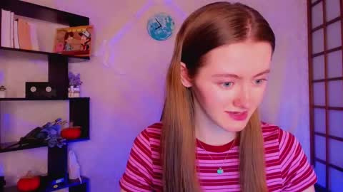 Snapshot of kate_cuddle chatting on December 23, 2024, 8:00 am Kate online show from December 23, 2024, 8:00 am