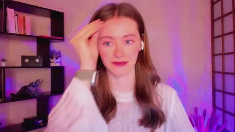 Snapshot of kate_cuddle chatting on December 27, 2024, 2:04 am Kate online show from December 27, 2024, 2:04 am