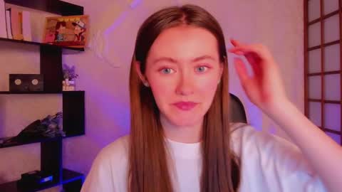 Snapshot of kate_cuddle chatting on January 14, 2025, 5:08 am Kate online show from January 14, 2025, 5:08 am