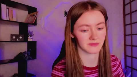Snapshot of kate_cuddle chatting on January 15, 2025, 4:57 am Kate online show from January 15, 2025, 4:57 am