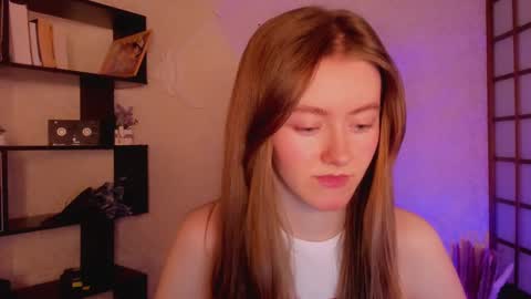 Snapshot of kate_cuddle chatting on January 16, 2025, 2:09 am Kate online show from January 16, 2025, 2:09 am