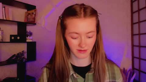 Snapshot of kate_cuddle chatting on January 28, 2025, 5:11 am Kate online show from January 28, 2025, 5:11 am