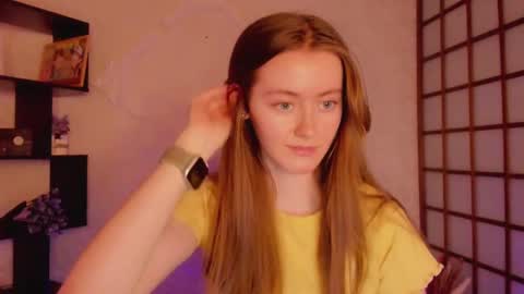 Snapshot of kate_cuddle chatting on February 18, 2025, 5:09 am Kate online show from February 18, 2025, 5:09 am