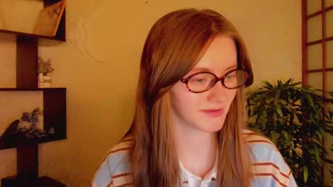 Snapshot of kate_cuddle chatting on March 12, 2025, 2:41 am Kate online show from March 12, 2025, 2:41 am