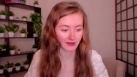 Kate online show from October 22, 2025, 2:45 am