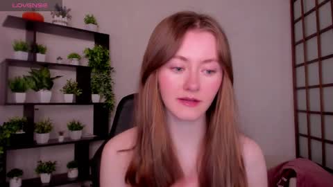 Kate online show from April 2, 2026, 2:31 am