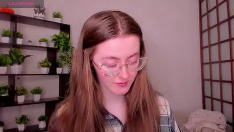 Kate online show from May 12, 2026, 2:30 am