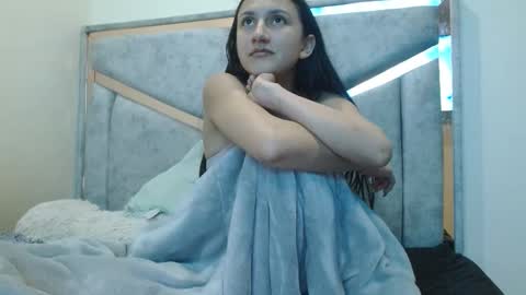 Snapshot of kate_davies chatting on October 15, 2025, 10:54 pm kate online show from October 15, 2025, 10:54 pm