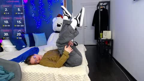 .Be kind and gentle with me and I will do my best for you.   online show from January 22, 2025, 10:50 am