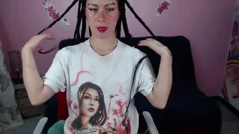 kate_lawrence_ online show from December 24, 2024, 3:16 am