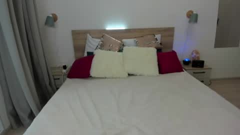 kate_redgar online show from June 4, 2026, 2:34 pm