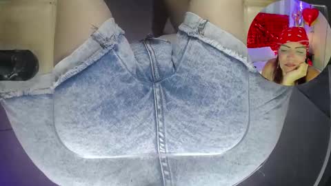 kate_roose online show from February 4, 2026, 8:14 pm