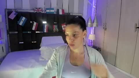 kate_roose online show from June 17, 2026, 4:15 am