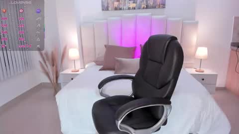 Snapshot of kate_rous chatting on October 8, 2025, 4:43 am kate_rous online show from October 8, 2025, 4:43 am