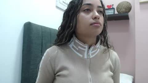 Kari online show from January 14, 2026, 2:01 pm