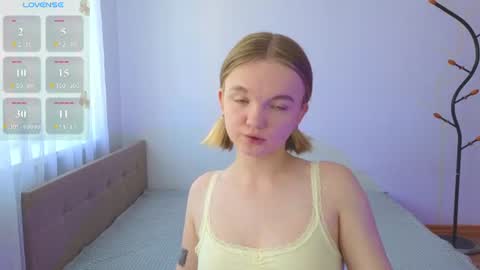 katebunnys online show from June 18, 2026, 4:13 am