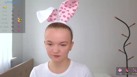 katebunnys online show from June 27, 2026, 4:17 am