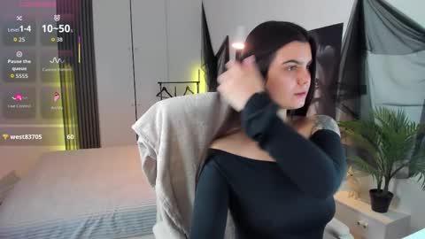 Kate online show from December 20, 2025, 9:33 pm