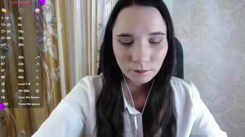 Snapshot of katecrash chatting on March 4, 2025, 12:55 pm YourKate online show from March 4, 2025, 12:55 pm