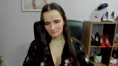 Snapshot of katedesire chatting on November 30, 2025, 2:32 pm Kate online show from November 30, 2025, 2:32 pm