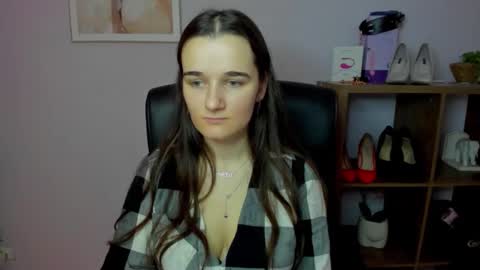 Snapshot of katedesire chatting on December 20, 2025, 8:10 am Kate online show from December 20, 2025, 8:10 am