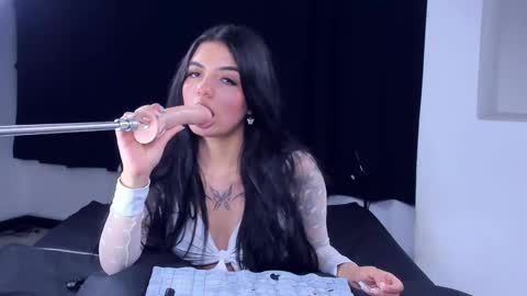 Snapshot of katee_campbell chatting on October 28, 2025, 4:05 am Katee online show from October 28, 2025, 4:05 am