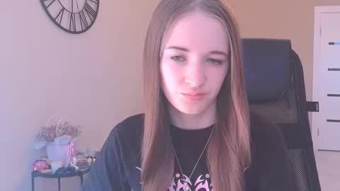 katekayer online show from September 14, 2025, 8:35 am