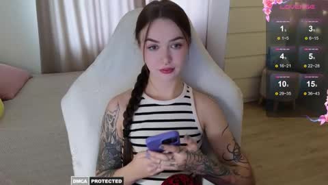 Snapshot of kateleoo chatting on September 22, 2025, 11:12 am Im Kate  online show from September 22, 2025, 11:12 am