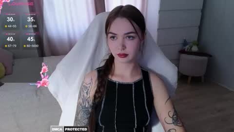 Snapshot of kateleoo chatting on September 29, 2025, 10:42 am Im Kate  online show from September 29, 2025, 10:42 am