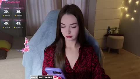 Snapshot of kateleoo chatting on October 30, 2025, 11:22 am Im Kate  online show from October 30, 2025, 11:22 am