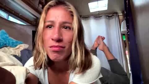 Katelin online show from October 30, 2025, 11:49 pm