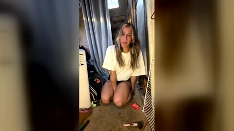 Katelin online show from January 9, 2026, 12:13 am