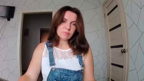 KateMorana online show from September 10, 2025, 3:06 am