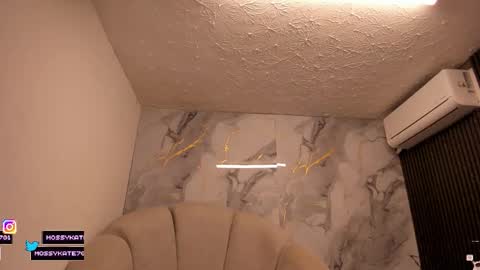 Im Katherine but call me Kate  online show from February 12, 2026, 12:00 pm