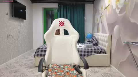 katerina544 online show from November 4, 2025, 9:03 pm